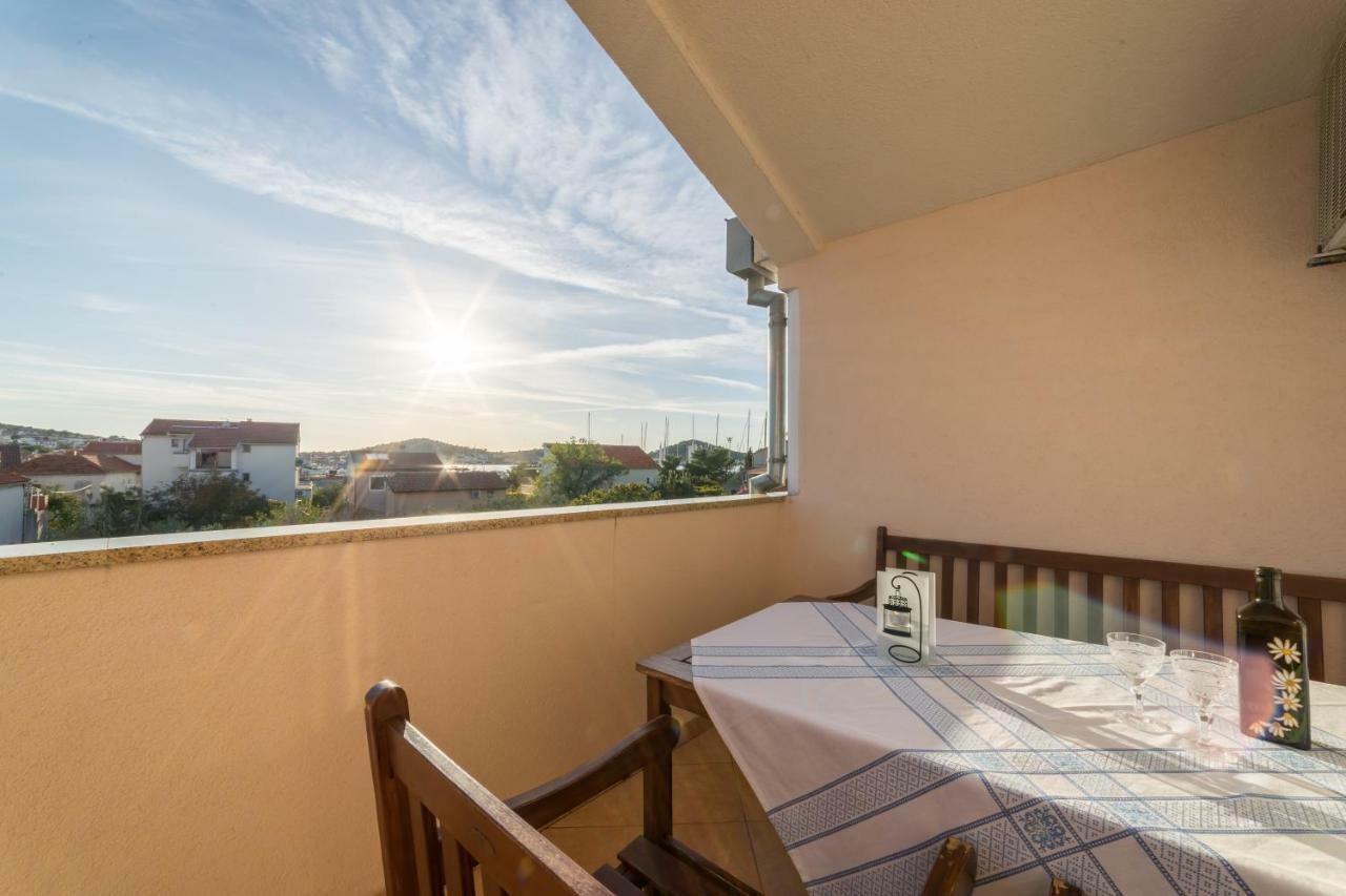 Apartments Jakovcev Betina  Buitenkant foto