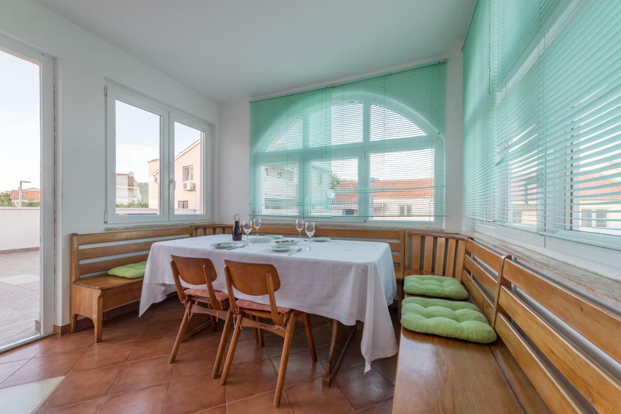 Apartments Jakovcev Betina  Buitenkant foto