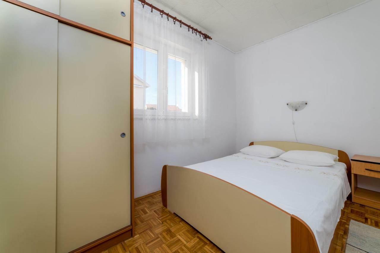 Apartments Jakovcev Betina  Buitenkant foto